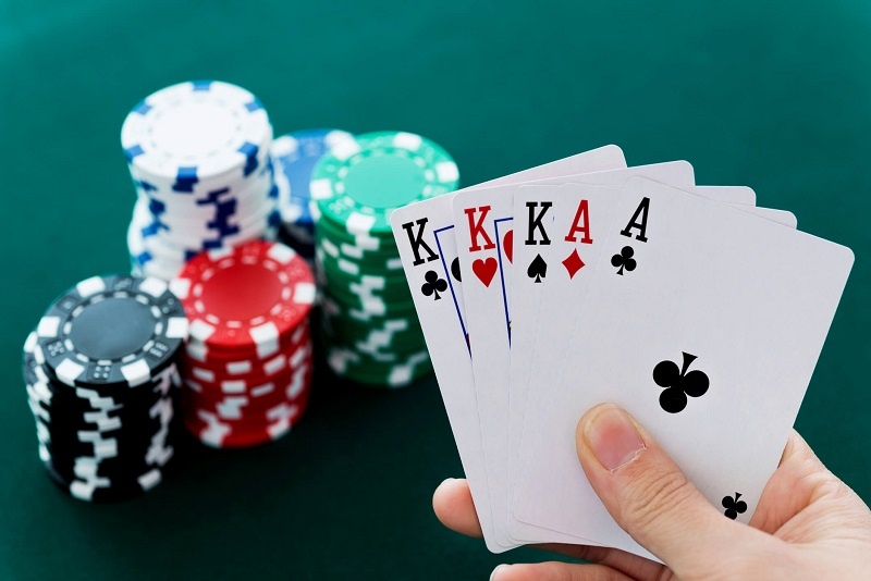 Mẹo chơi Poker này giúp người chơi tính toán kiểu đặt cược cần áp dụng trong mỗi ván bài